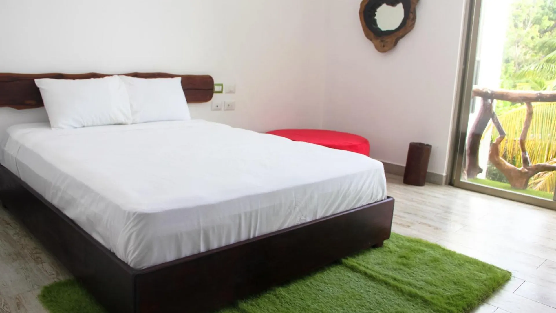 The Green Village Boutique Hotel Плая-дель-Кармен Мексика